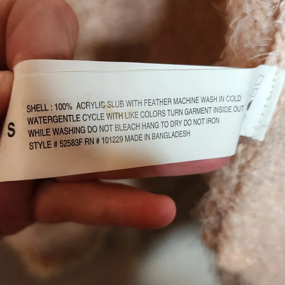 NWT Ashley by 26 international soft pink cardigan sweater - Picture 15 of 15